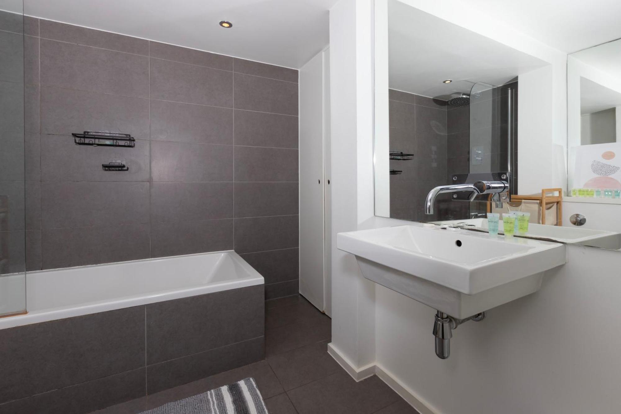 Cosy Ground Floor Apartment London Luaran gambar